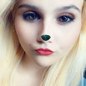 Meet your Posher, Denise